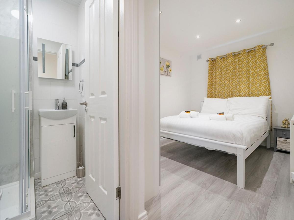 Pass The Keys - Bright & Airy 2Br 2Bath Apt In Perfect Location بلفاست المظهر الخارجي الصورة