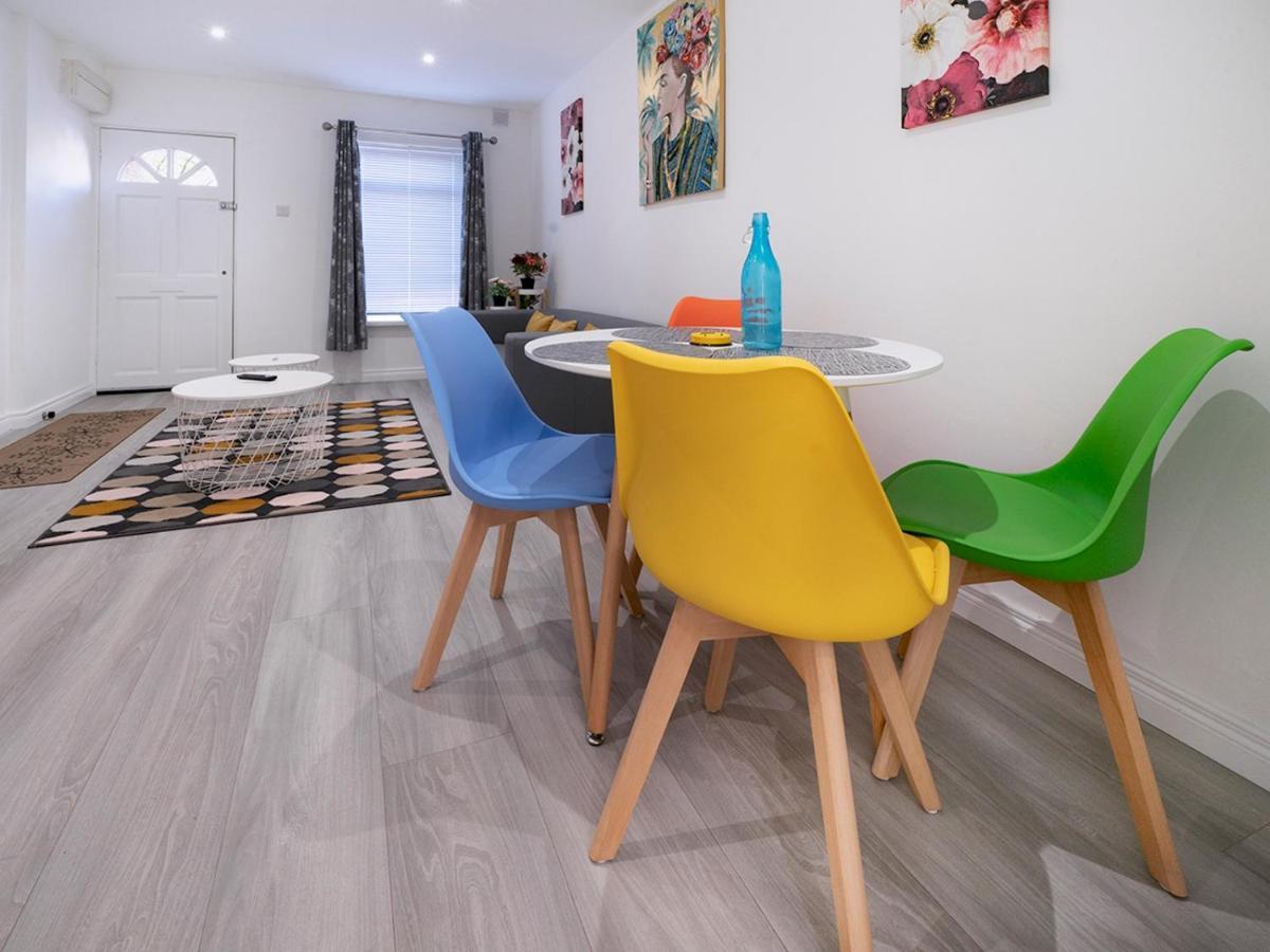 Pass The Keys - Bright & Airy 2Br 2Bath Apt In Perfect Location بلفاست المظهر الخارجي الصورة